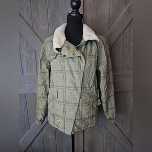 Women's Burton Winter Coat sz Medium